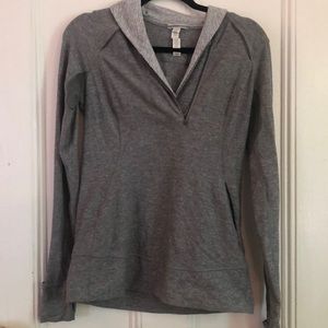 Lululemon grey long sleeve pullover